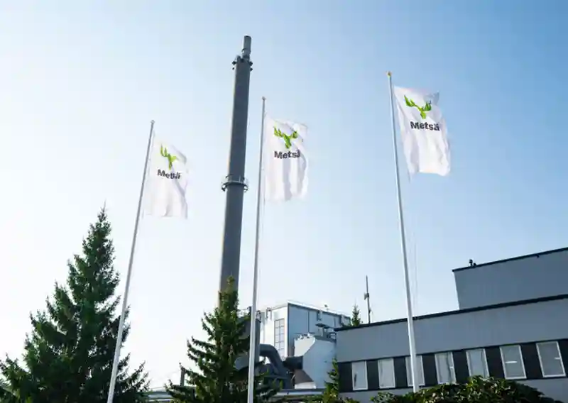 Metsä Tissue production site with company flags